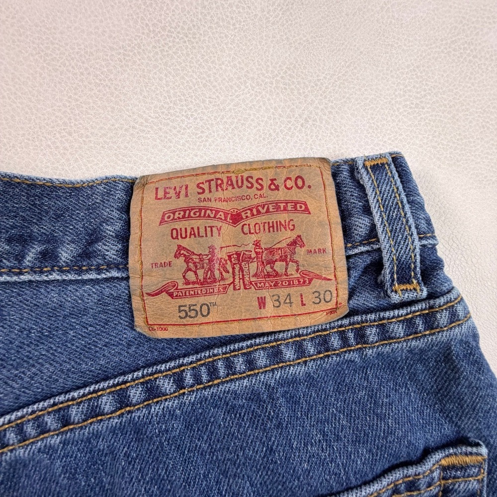 Vintage Levis 550 Relaxed Fit Jeans Mens 34x30 Fits 32 Blue Denim Tapered Retro - Picture 3 of 10